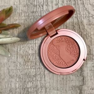 BNIB Tarte Amazonian Clay Blush in paaarty .05 oz